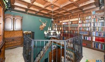 464 Paradise Hls, New Braunfels, TX 78132