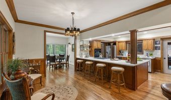 240 Upper Ridge Rd, Glenville, NC 28736