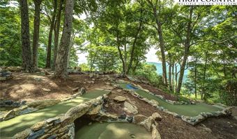Es-97 Twisted Oak Path, Banner Elk, NC 28604