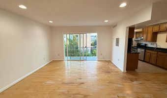 5009 D St SE 303, Washington, DC 20019