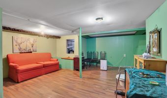 391 Park St, Bristol, CT 06010