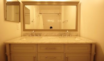 436 N PARK Dr, Arlington, VA 22203