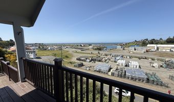 16219 LOWER HARBOR Rd P7, Brookings, OR 97415