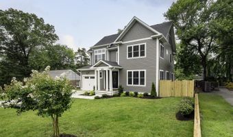 8006 HAMILTON Ln, Alexandria, VA 22308