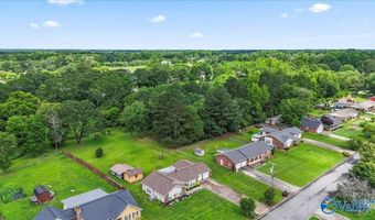 329 Ohara Dr, Albertville, AL 35950