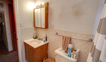 941 Douglas St, Alton, IL 62002