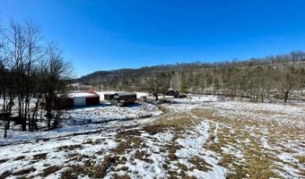 6033 Siemon Rd, Batesville, IN 47006