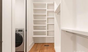 3009 Commonwealth Ave, Charlotte, NC 28205