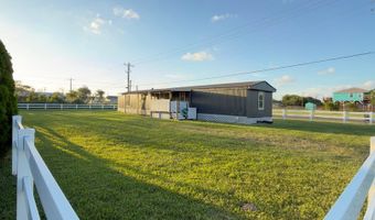 1106 S Euclid, Aransas Pass, TX 78336