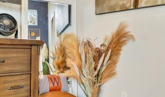 415 S Piper Ave, Ash Grove, MO 65604