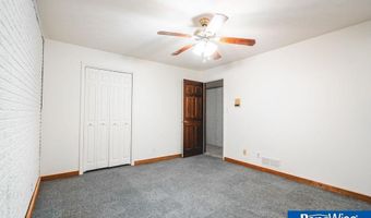 2105 N St St, Aurora, NE 68818