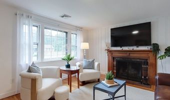132 Oak Ridge Dr, Ayer, MA 01432