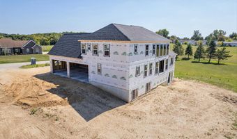 4823 Thompson Heights Dr, Adrian, MI 49221