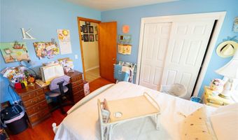 453 Hillcrest Dr, Ashland, OH 44805