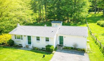 78 Carbonti Cir, Arlington, VT 05250