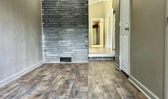 111 Dogwood Pl, Atmore, AL 36502