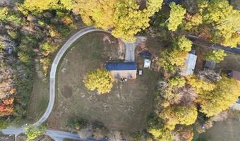 121 RIPLEY Ave, Adairsville, GA 30103