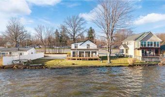 2326 Canfield Rd, Akron, OH 44312