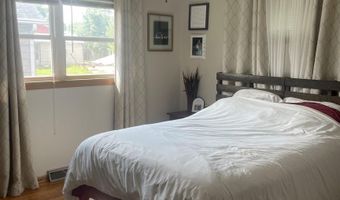 1309 E Elm St, Algona, IA 50511