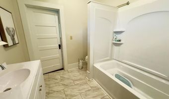 209 N Pontotoc, Bruce, MS 38915