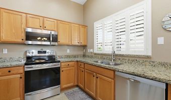 3180 E GLENEAGLE Dr, Chandler, AZ 85249