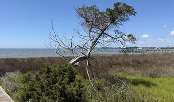 448 Seashore Dr, Atlantic, NC 28511