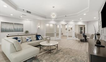 1001 N VERMONT St 804, Arlington, VA 22201