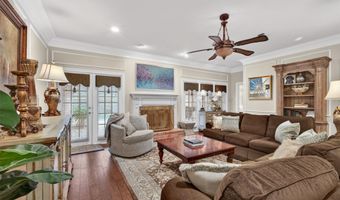 111 Hanging Moss Dr, Benton, LA 71006