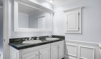 197 Liberty Hill Rd, Bedford, NH 03110