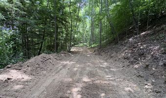 643 Pine Grove Rd, Beattyville, KY 41311