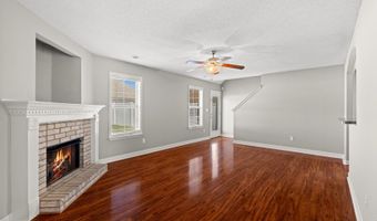 8924 VILLAGE LAKE Ln, Bartlett, TN 38002