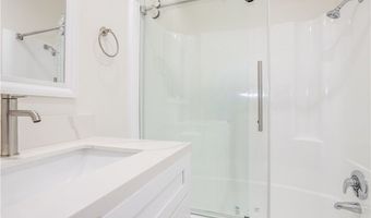 5414 Newcastle Ave 8, Encino, CA 91316