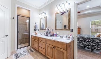 5000 SW Golden Eagle Ave, Bentonville, AR 72713
