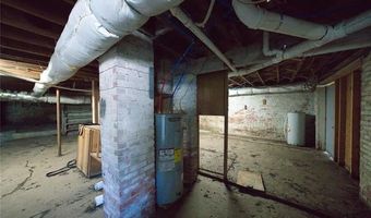919 S 2nd St, McAlester, OK 74501