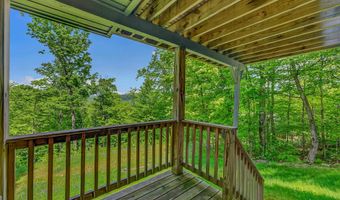 139 Summit Dr, Campton, NH 03223