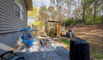1089 LONGSHORE Dr, Anniston, AL 36206