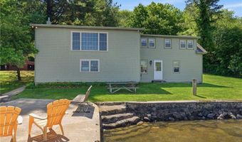 585 Reservoir Rd, Burrillville, RI 02859