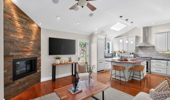 1357 Court St, Alameda, CA 94501
