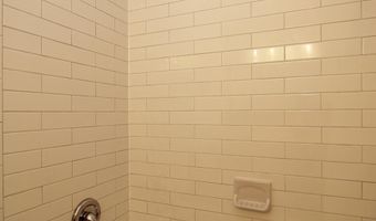 436 N PARK Dr, Arlington, VA 22203