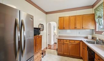 140 S DAVIS Ave, Audubon, NJ 08106