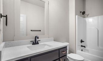 28 Berkshire Dr, Bella Vista, AR 72714