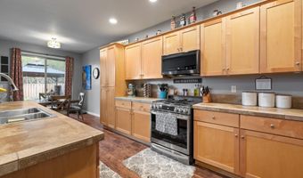 2504 Laura Vista Dr NW, Albany, OR 97321