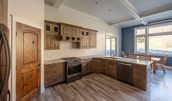660 BUFFALO Dr, Alpine, WY 83128