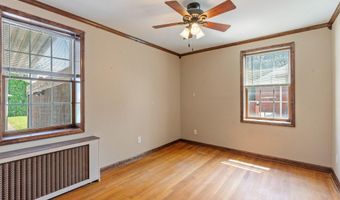 17 Kenosha St, Albany, NY 12209