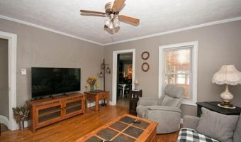 198 3rd St, Bangor, ME 04401