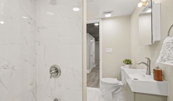 125 LESLIE Ave, Baltimore, MD 21236