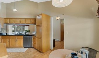 1502 Armstrong Cir NW, Alexandria, MN 56308