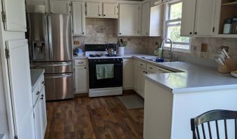 1900 Waverly Ln, Algonquin, IL 60102