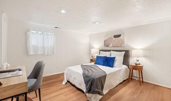 2824 S ABINGDON St A2, Arlington, VA 22206