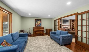 48190 265th St, Brandon, SD 57005